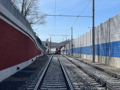 brno-vmo-zabovreska-tramvaj-trolejove-vedeni